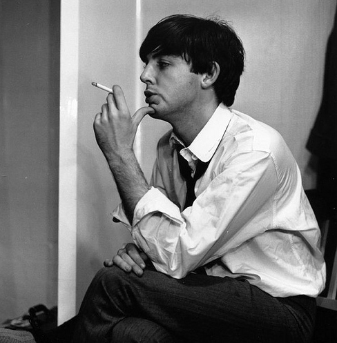 Пол Маккартни. Фотография Jane Bown для газеты The Observer, ноябрь 1963. Иллюстрация к песне All My Loving (The Beatles)
