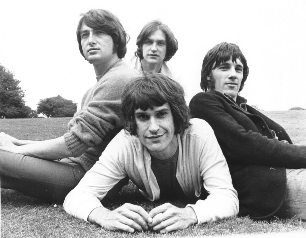 Иллюстрация к песне Waterloo Sunset (The Kinks)